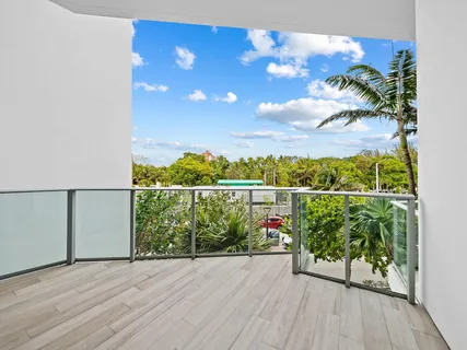 $2,074,000 | 701 North Fort Lauderdale Beach Boulevard, Unit TH1, Fort Lauderdale, FL 33304