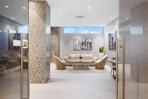 $2,074,000 | 701 North Fort Lauderdale Beach Boulevard, Unit TH1, Fort Lauderdale, FL 33304