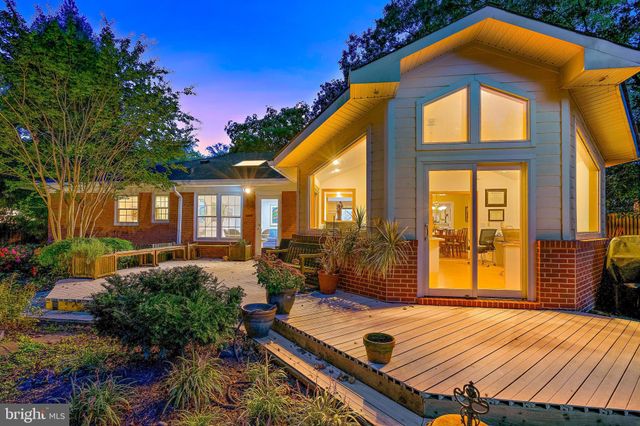 $1,230,000 | 5632 Bent Branch Road, Bethesda, MD 20816