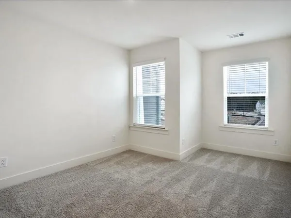 $2,295 | 2539 Riverside Court Northeast, Conyers, GA 30013