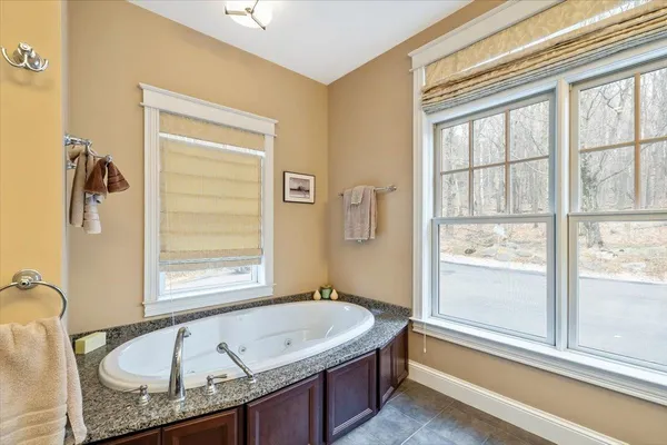 $799,000 | 6 Gamache Drive, St. Albans Town, VT 05478