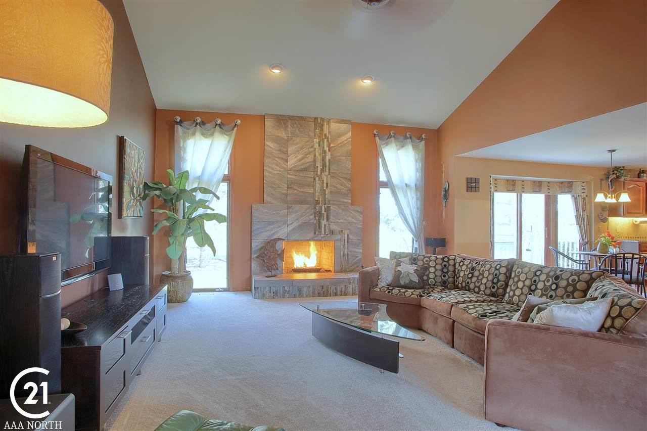 1399 Lakeview Drive Rochester Hills, MI 48306 - Photo 5 of 51