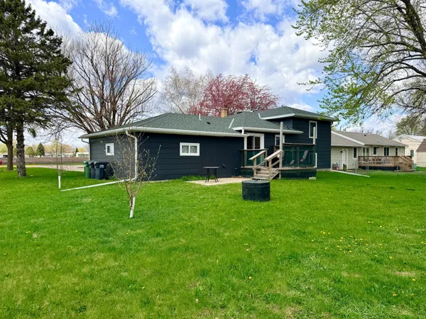 $245,000 | 520 Frontier Road, Brewster, MN 56119