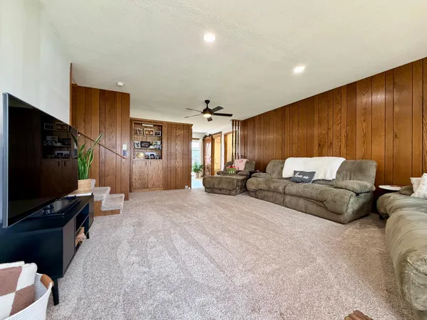 $245,000 | 520 Frontier Road, Brewster, MN 56119