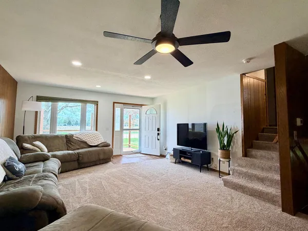 $245,000 | 520 Frontier Road, Brewster, MN 56119
