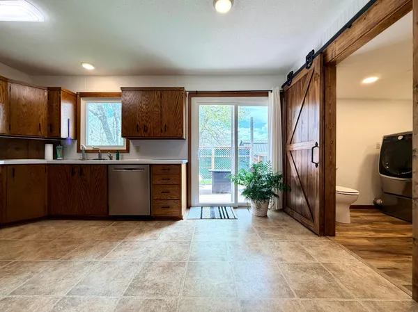 $245,000 | 520 Frontier Road, Brewster, MN 56119