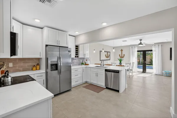 $1,329,000 | 254 Northeast 20th Street, Delray Beach, FL 33444