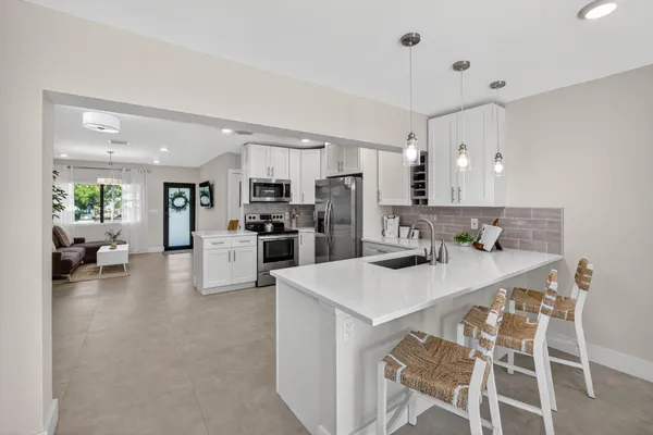 $1,329,000 | 254 Northeast 20th Street, Delray Beach, FL 33444
