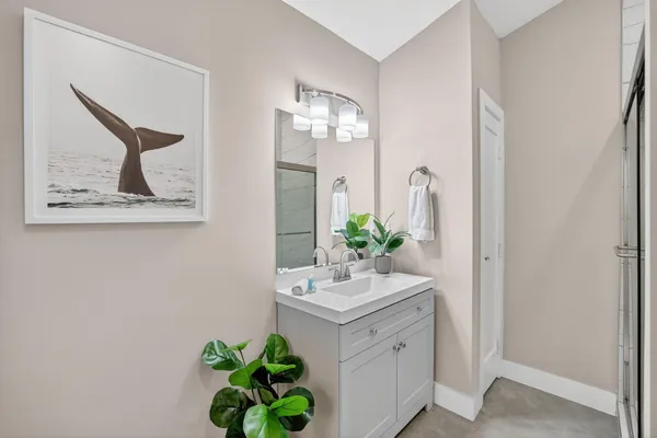 $1,329,000 | 254 Northeast 20th Street, Delray Beach, FL 33444