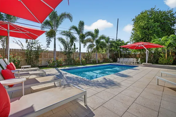 $1,329,000 | 254 Northeast 20th Street, Delray Beach, FL 33444