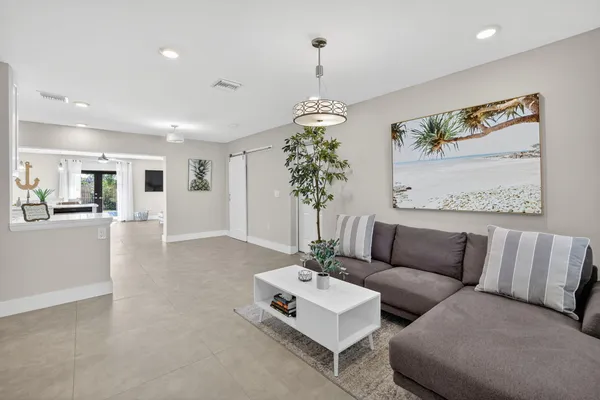 $1,329,000 | 254 Northeast 20th Street, Delray Beach, FL 33444