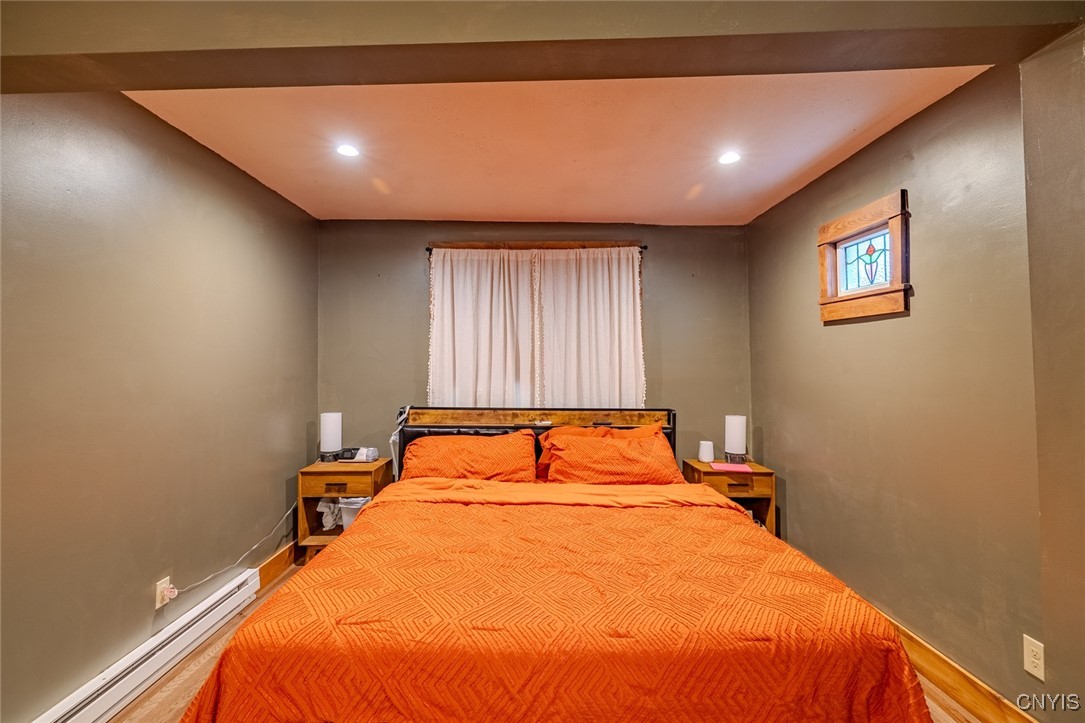 11407 Ferris Road Cato, NY 13033 - Photo 19 of 36 Expansive first floor bedroom.