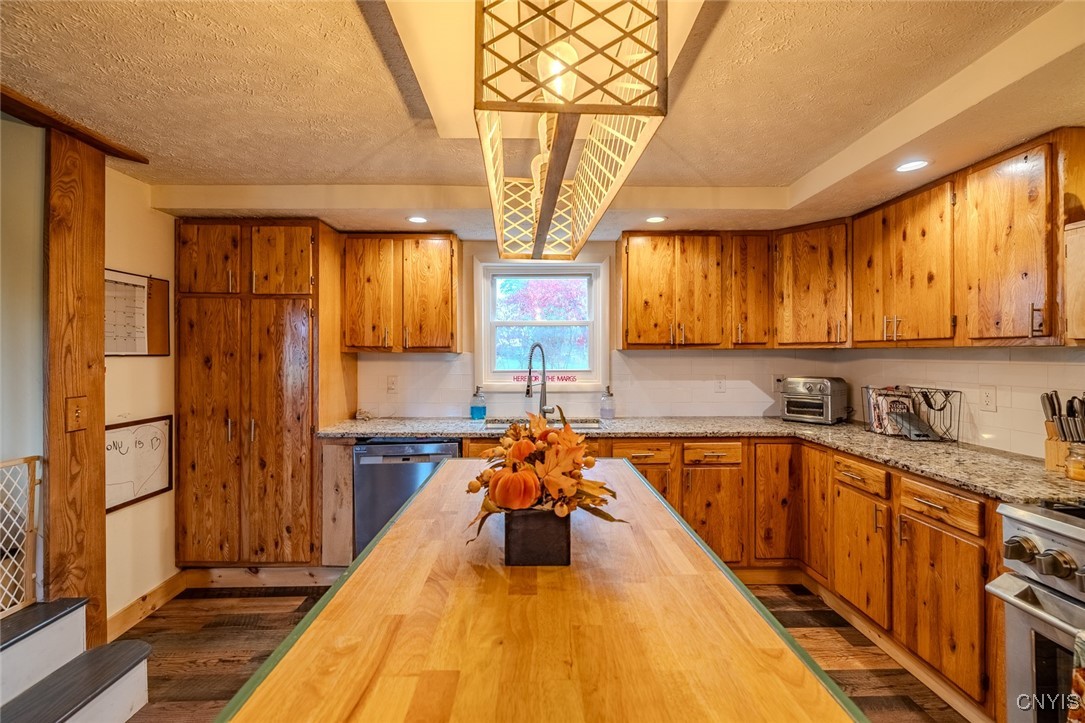 11407 Ferris Road Cato, NY 13033 - Photo 6 of 36 Fully renovated kitchen, including granite counter