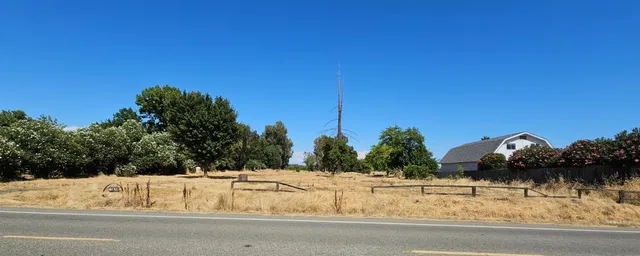 a view of a terrace view