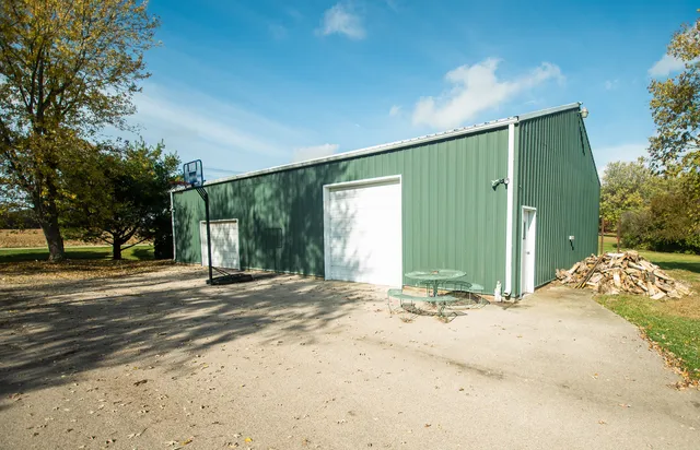 $459,000 | 1764 Wolverine Road, Dixon, IL 61021