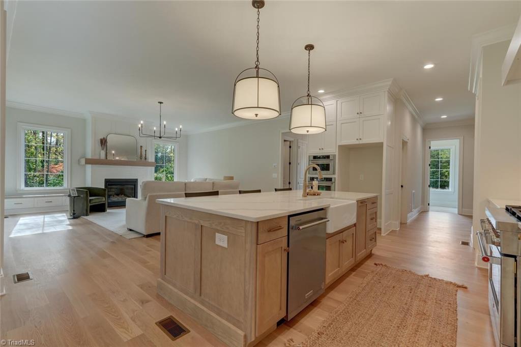 8103 Falcon Trail Oak Ridge, NC 27310 - Photo 15 of 47