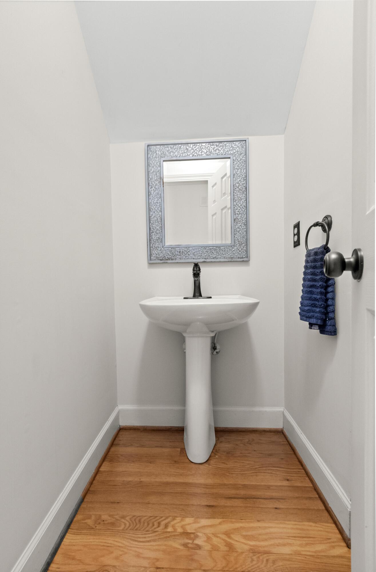 405 Springfield Road Mount Pleasant, SC 29464 - Photo 27 of 63 Powder Room