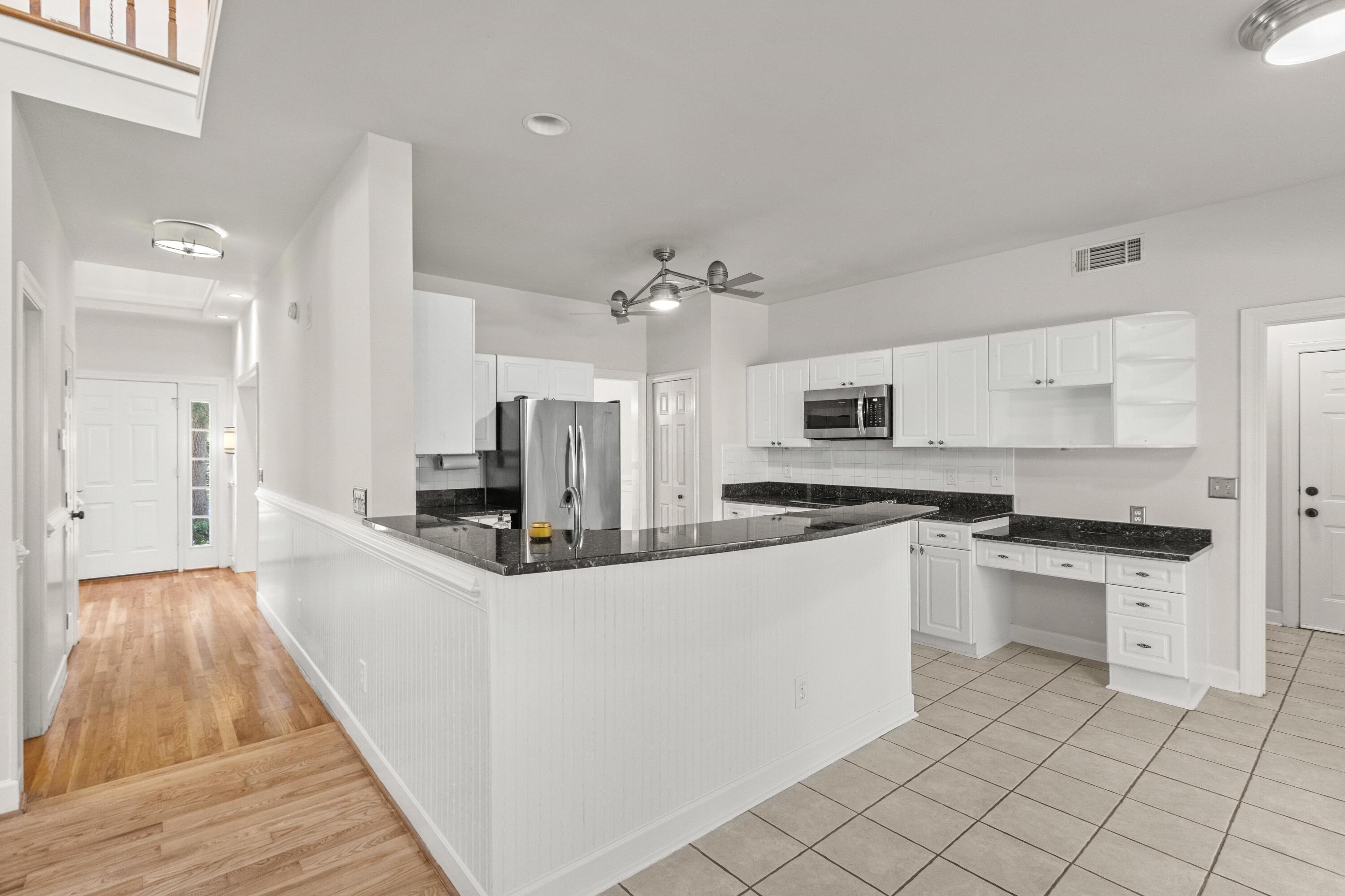 405 Springfield Road Mount Pleasant, SC 29464 - Photo 9 of 63 Kitchen