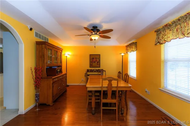 $599,000 | 2174 State Road, Linn Creek, MO 65052