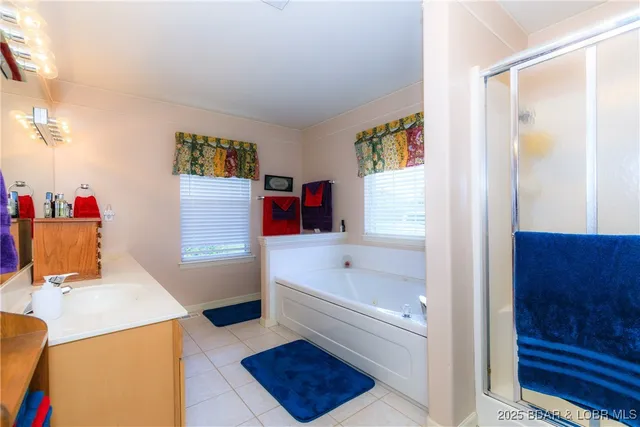 $599,000 | 2174 State Road, Linn Creek, MO 65052