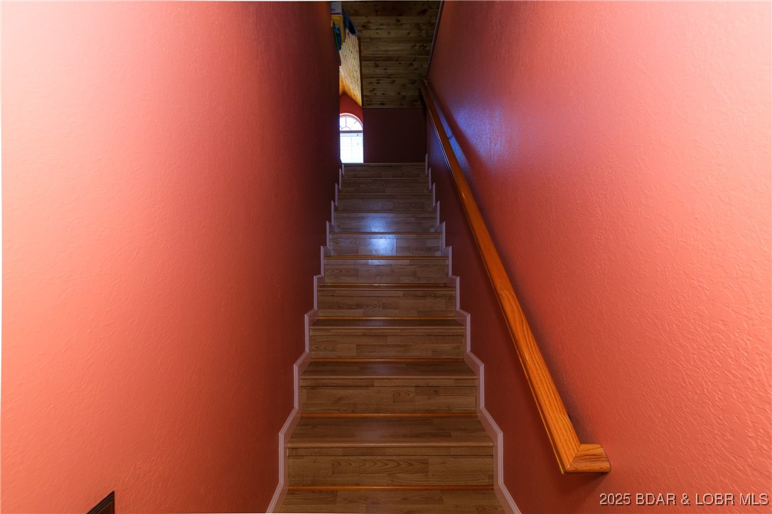 2174 State Road Linn Creek, MO 65052 - Photo 33 of 68