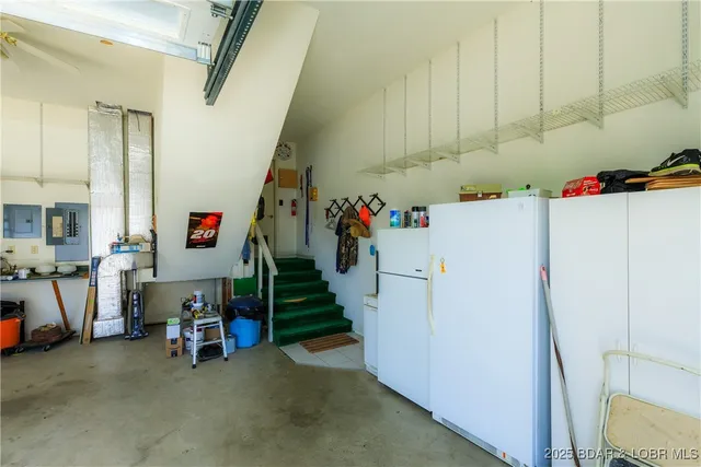 $599,000 | 2174 State Road, Linn Creek, MO 65052