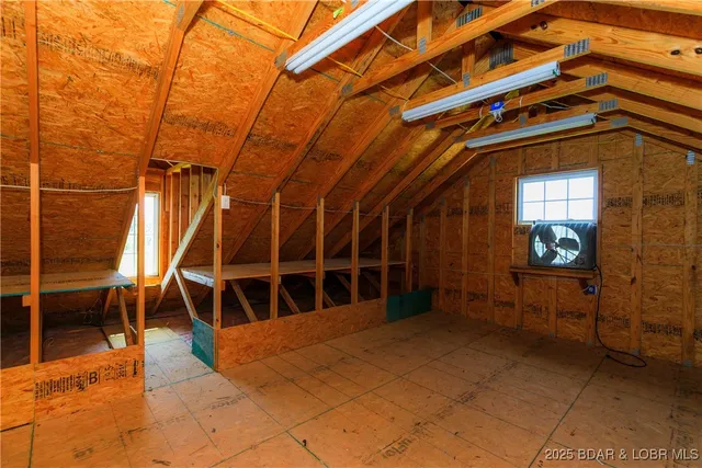 $599,000 | 2174 State Road, Linn Creek, MO 65052