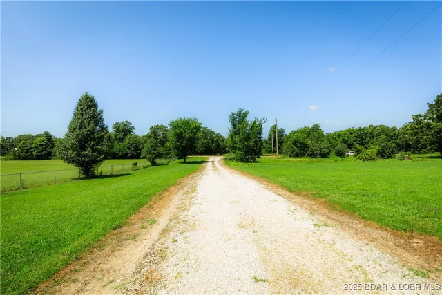 $599,000 | 2174 State Road, Linn Creek, MO 65052