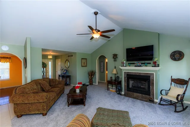 $599,000 | 2174 State Road, Linn Creek, MO 65052