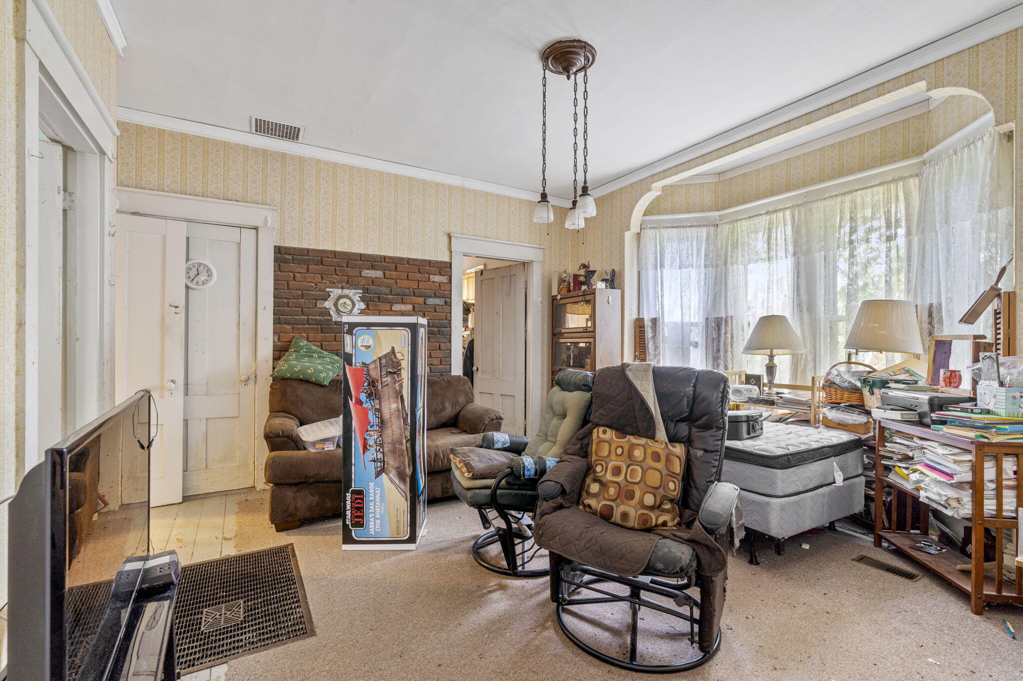 216 Front Street Richmond, ME 04357 - Photo 12 of 24 19-web-or-mls-DSC03563