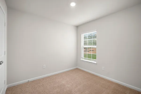 $1,670 | 16441 Blossom Grv Drive, Conroe, TX 77303