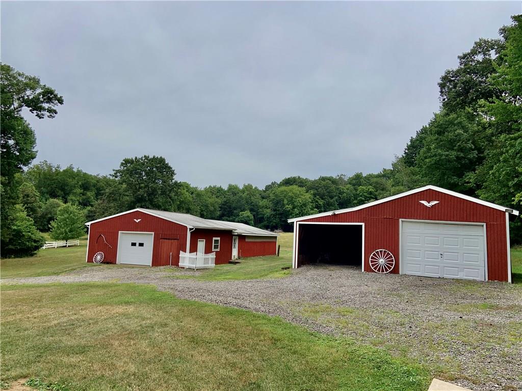 351 Winters Road Butler, PA 16002 - Photo 3 of 25 Gallery Image 3