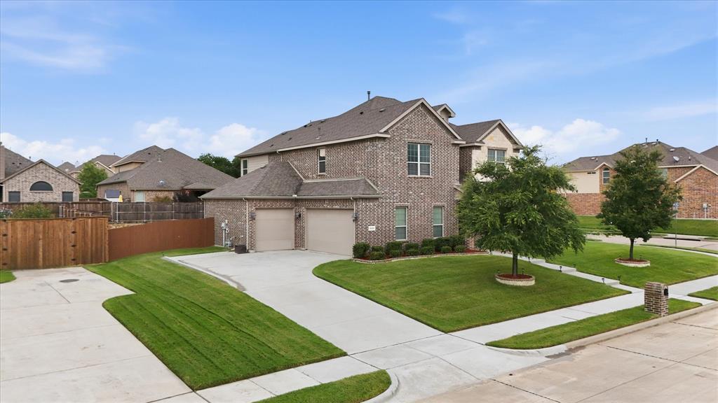 3033 Charing Cross Road Midlothian, TX 76065 - Photo 3 of 35