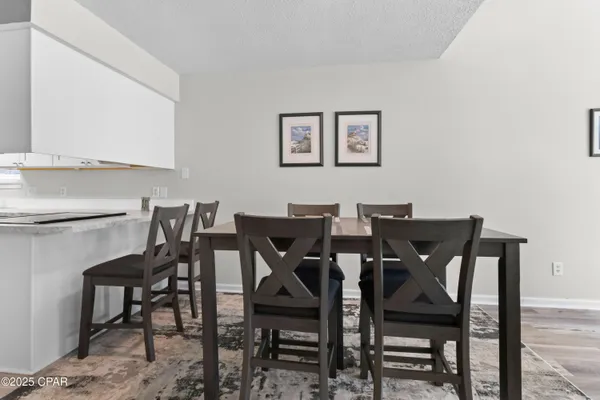 $1,800 | 3415 West 19th Street, Unit 17, Panama City, FL 32405