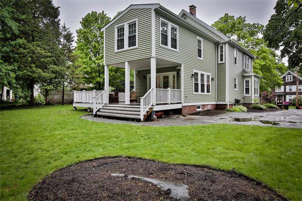 32 Berkeley Street Reading, MA 01867 - Photo 3 of 28 Gallery Image 3