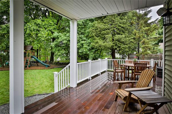 32 Berkeley Street Reading, MA 01867 - Photo 6 of 28 Gallery Image 6