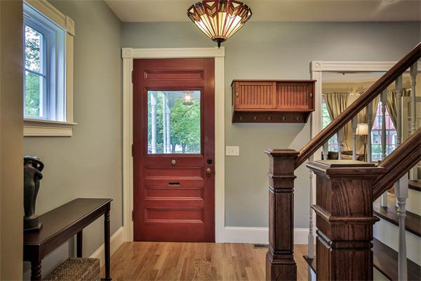 32 Berkeley Street Reading, MA 01867 - Photo 8 of 28 Gallery Image 8