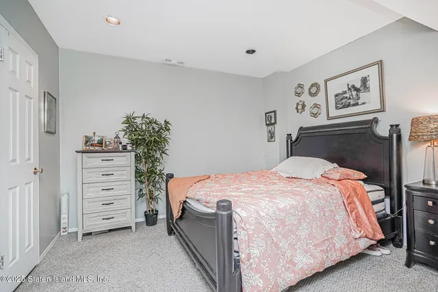 $1,300,000 | 207 Eylandt Street | Annadale