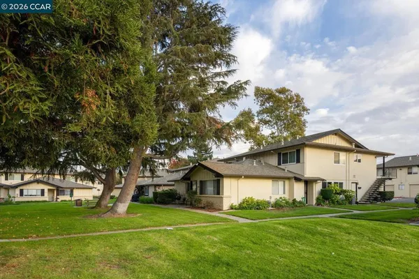 $2,300 | 1033 Mohr Lane, Concord, CA 94518