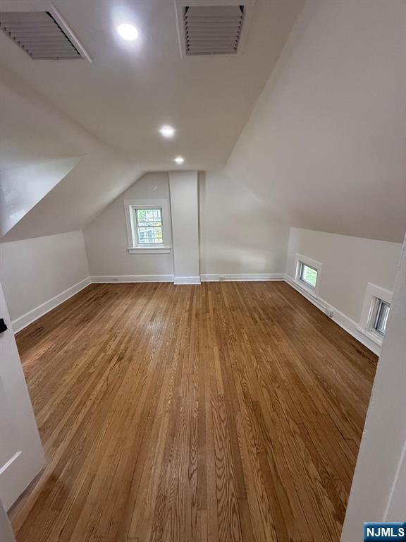 867 River Road Teaneck, NJ 07666 - Photo 24 of 32