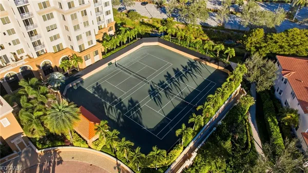 $11,000 | 6585 Nicholas Boulevard, Unit 703, Naples, FL 34108