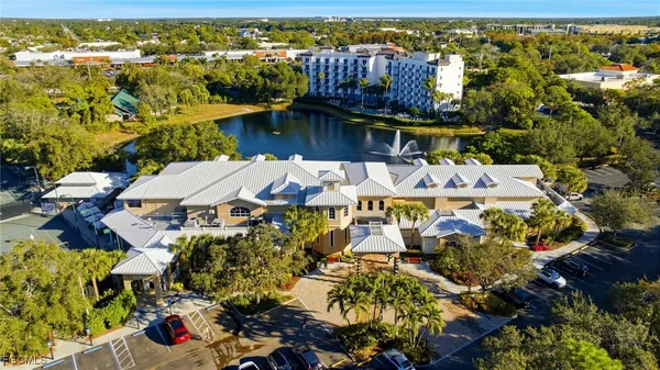 $11,000 | 6585 Nicholas Boulevard, Unit 703, Naples, FL 34108