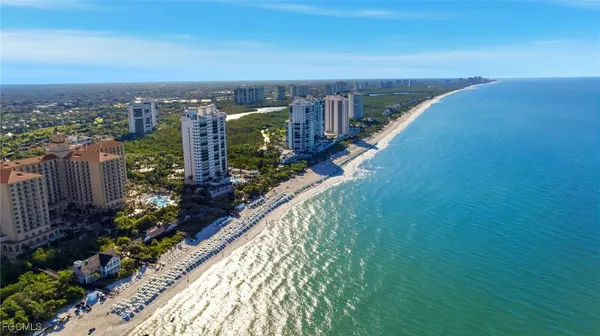 $11,000 | 6585 Nicholas Boulevard, Unit 703, Naples, FL 34108