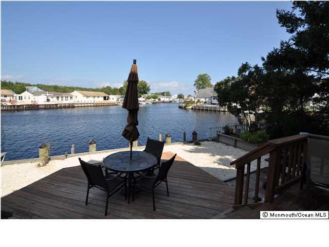 51 North Island Road Bayville, NJ 08721 - Photo 2 of 25 Additional Photo