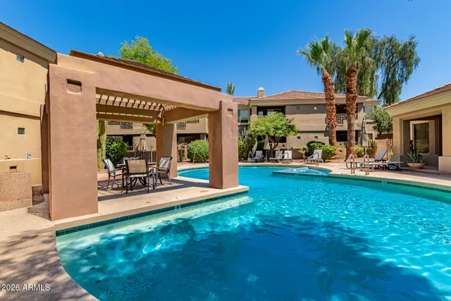 $395,000 | 4848 North 36th Street, Unit 115, Phoenix, AZ 85018