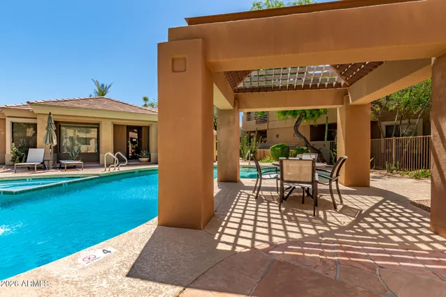 $395,000 | 4848 North 36th Street, Unit 115, Phoenix, AZ 85018