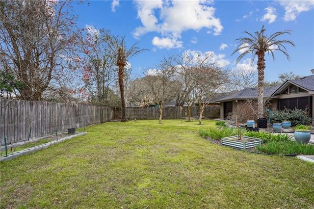 834 Cross Gates Boulevard Slidell, LA 70461 - Photo 25 of 28
