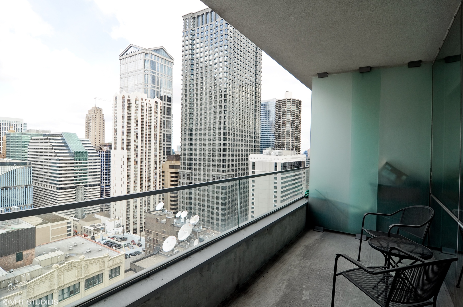 8 East Randolph Street, Unit 2307 Chicago, IL 60601 - Photo 15 of 26