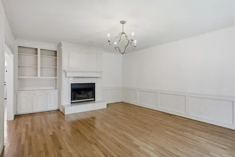 $1,035,000 | 72 Ravenwood Hills Circle, Nashville, TN 37215