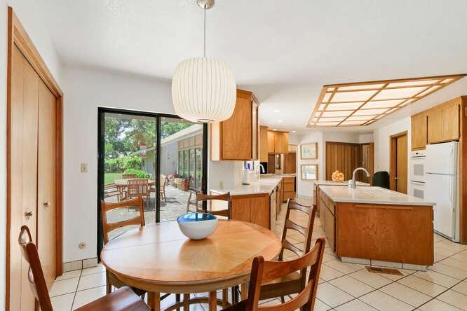 3619 Winding Creek Road Sacramento, CA 95825 - Photo 25 of 72